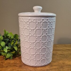 10 SRRAWBERRY STREET White Embossed Textured Geometric Pattern Ceramic Canister